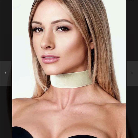 Tayten Fringe Choker - Picture 2 of 3
